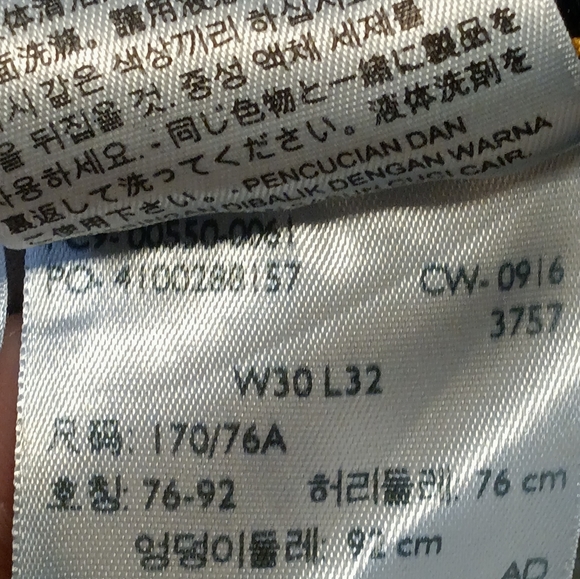 Levi's relaxed tapered w30 x l 32 jeans - Picture 5 of 5